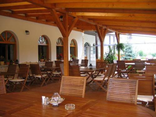 Sziget Hotel&Restaurant Tarján Удобства снимка